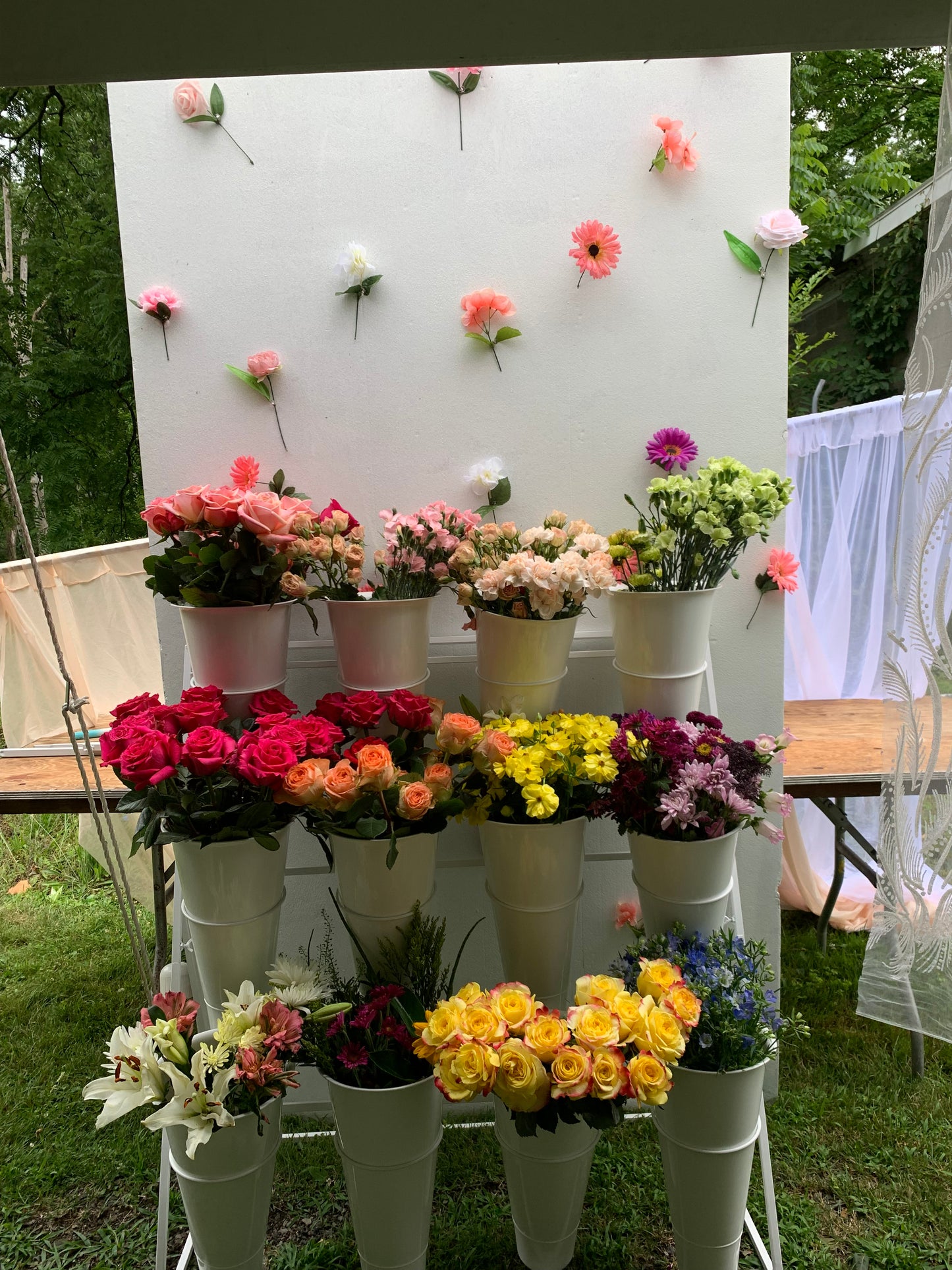 BOUQUET STAND